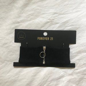 Forever 21 Zipper choker